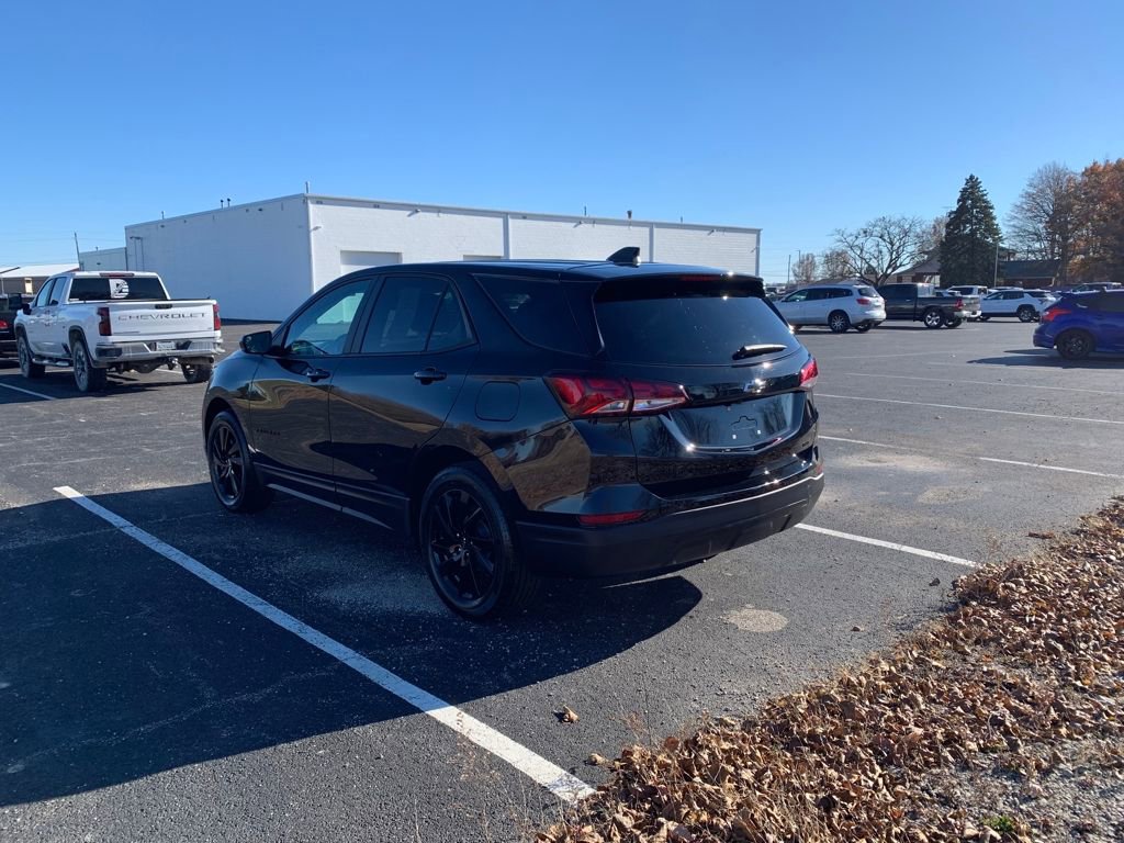 Used 2024 Chevrolet Equinox LS w/ LS Convenience Package image 5