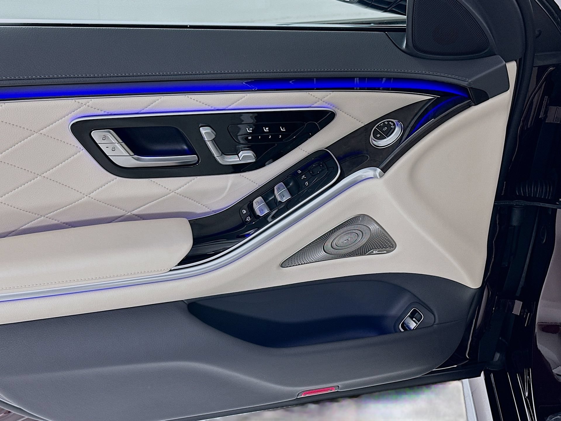 New 2026 Mercedes-Benz S 580 4MATIC Sedan image 19