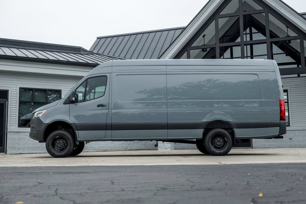 New 2026 Mercedes-Benz Sprinter 2500 image 3