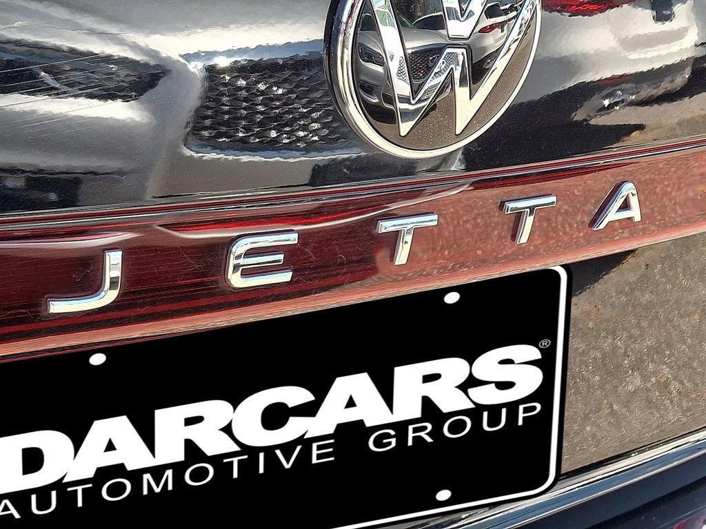 Used 2025 Volkswagen Jetta Sport FWD image 30