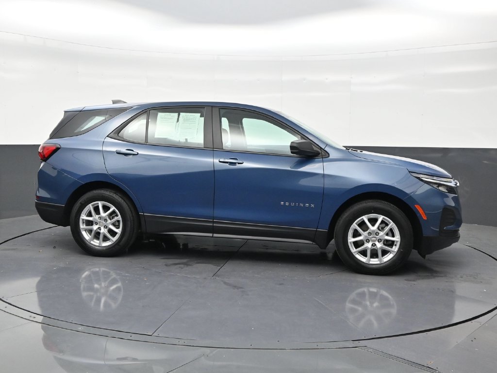 Used 2024 Chevrolet Equinox LS FWD image 6