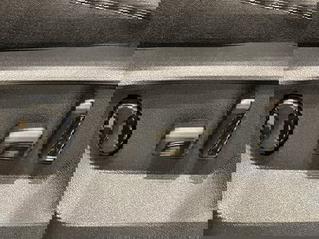 Used 2021 Volkswagen Atlas SE image 15