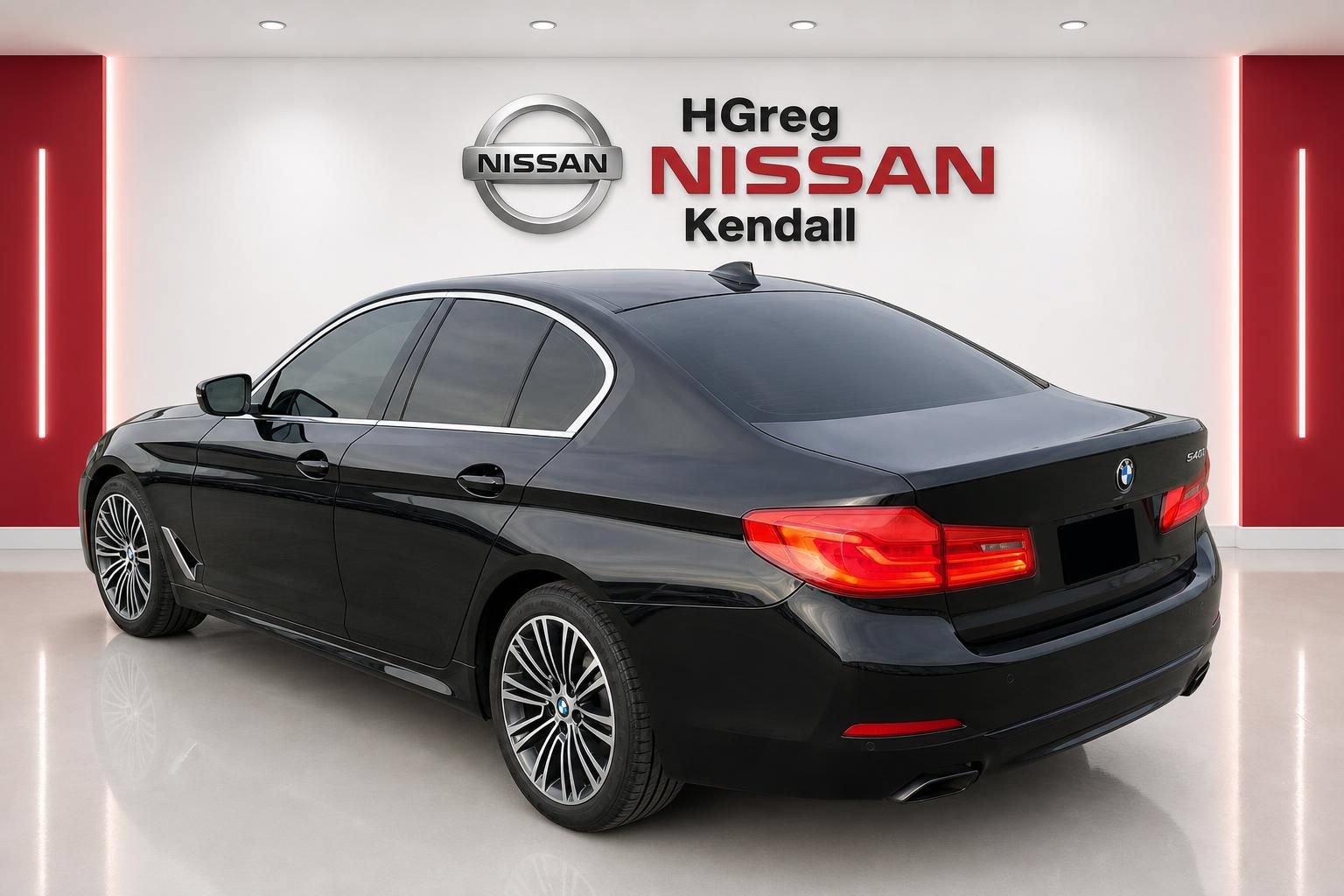 Used 2019 BMW 540i RWD image 2