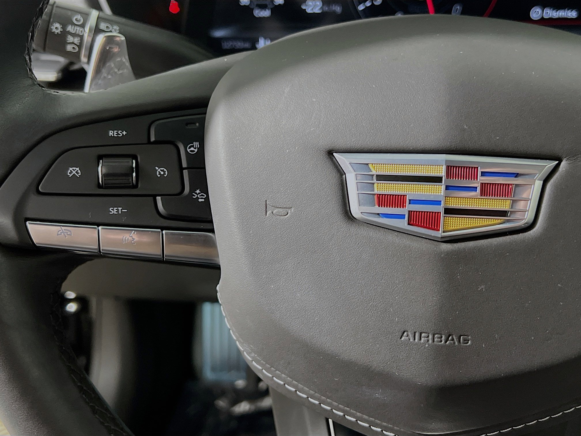 Used 2025 Cadillac CT4 V w/ Technology Package image 19