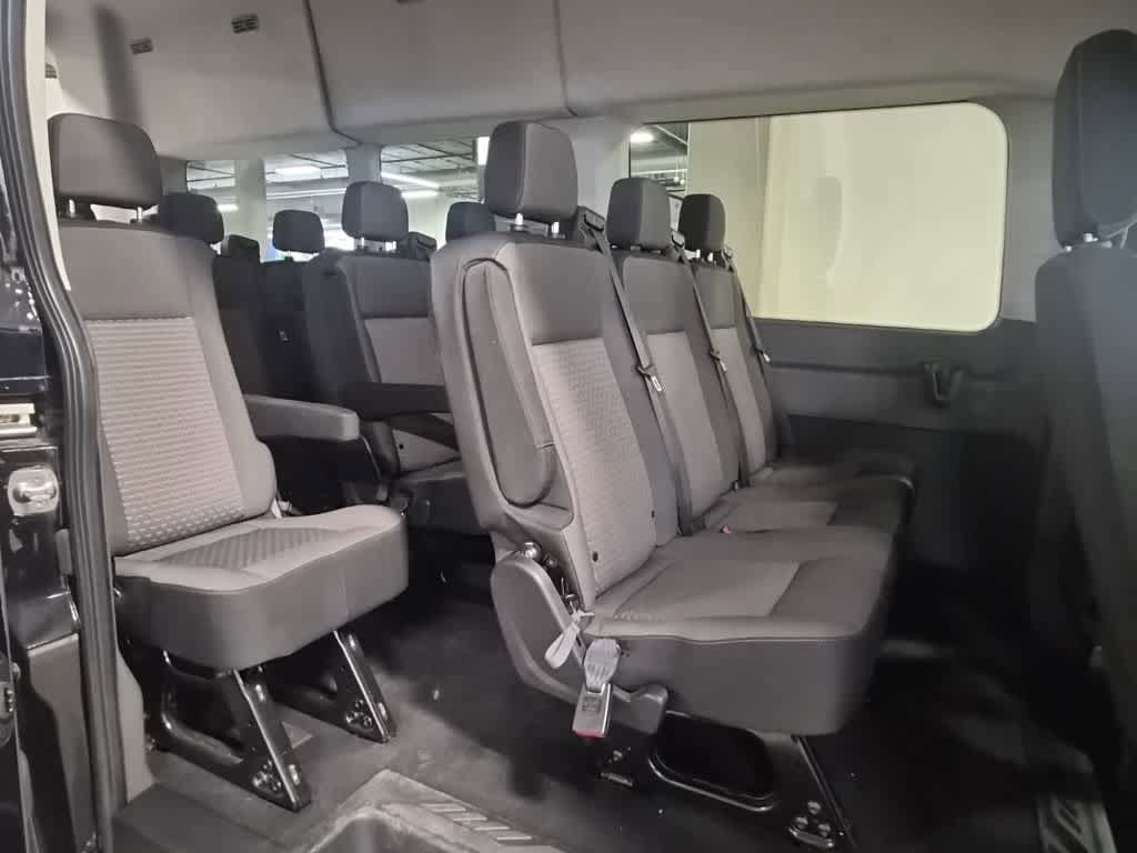 Used 2023 Ford Transit 350 XLT RWD image 11