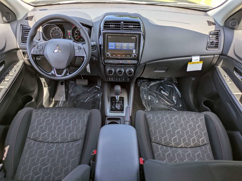 New 2026 Mitsubishi Outlander Sport LE AWD/4WD image 16