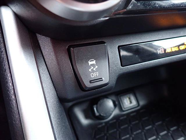 Used 2024 Toyota RAV4 XLE AWD/4WD image 18