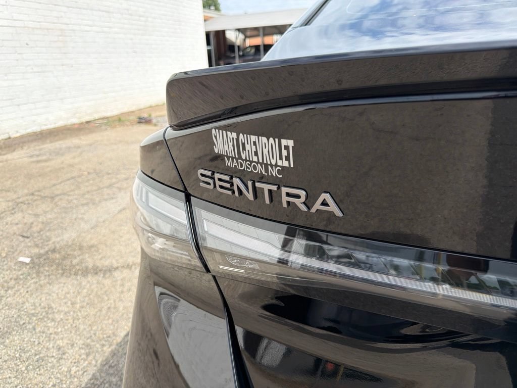 Used 2026 Nissan Sentra SR w/ Floor Mat Package FWD image 15