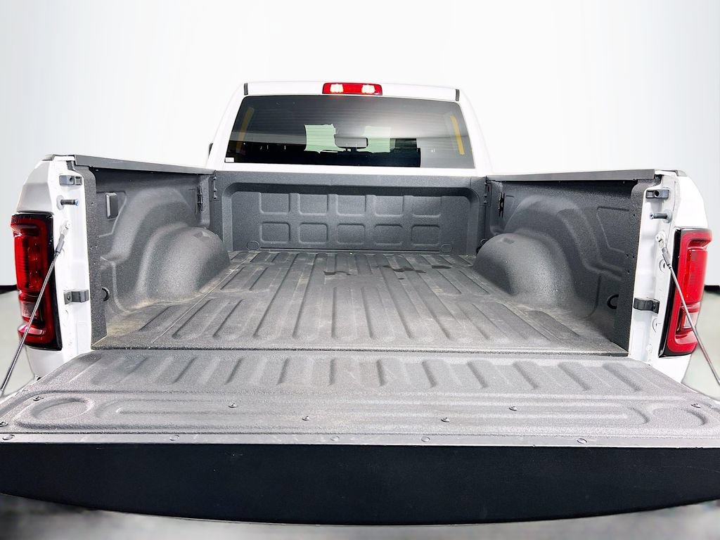 Used 2026 RAM 2500 Big Horn AWD/4WD image 25