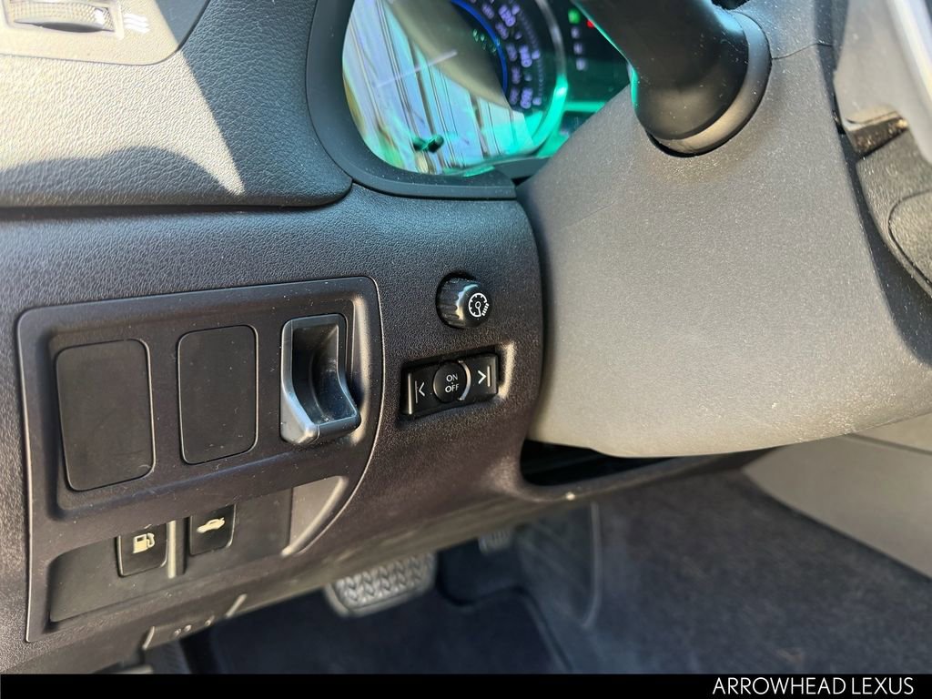 Used 2011 Lexus IS 250 w/ Premium Pkg Value Edition image 25