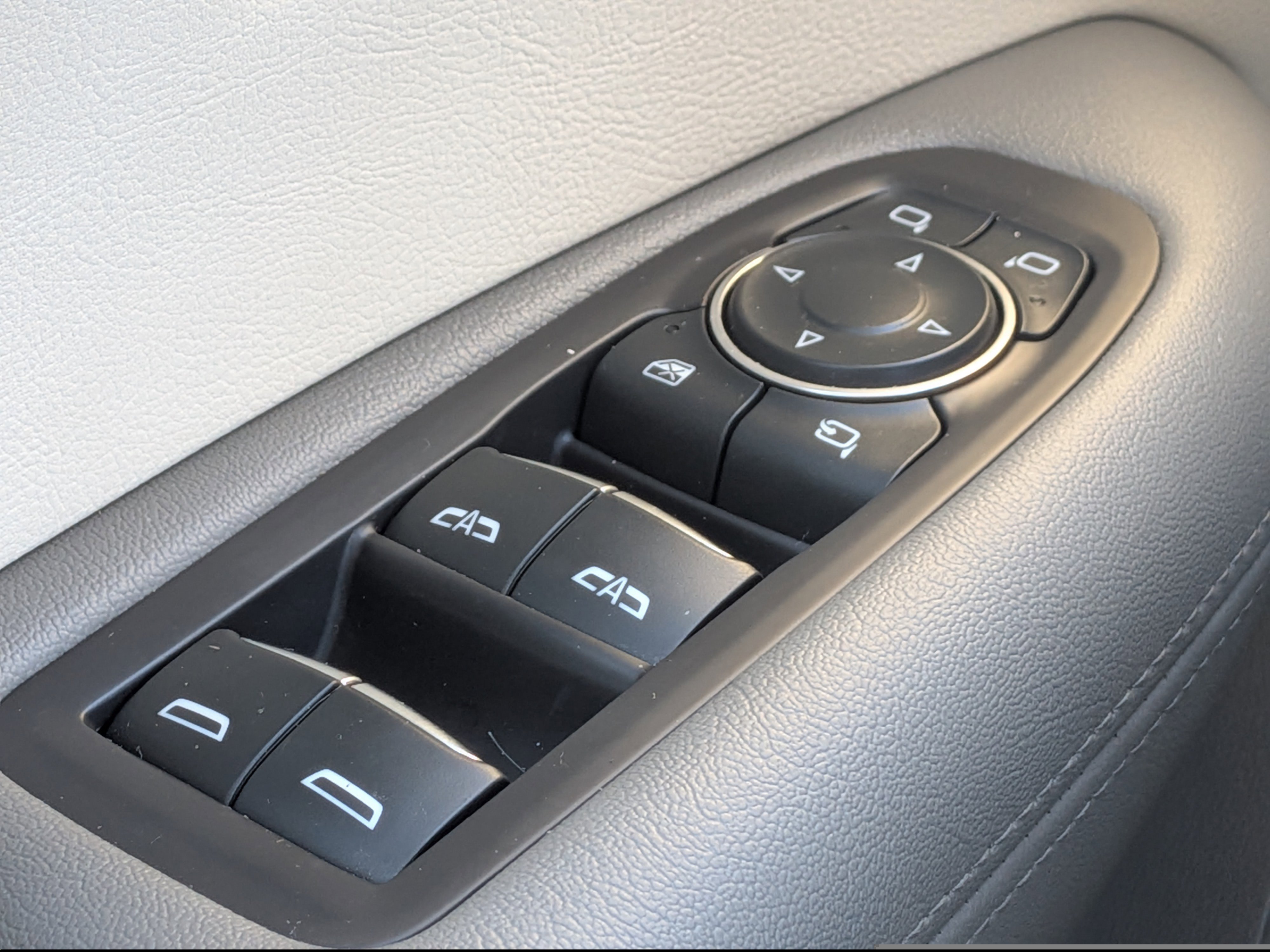 Certified 2022 Cadillac XT5 Premium Luxury image 22