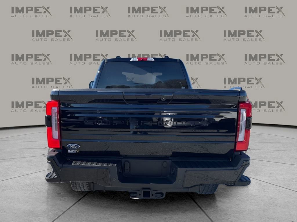 Used 2025 Ford F250 Platinum AWD/4WD image 4