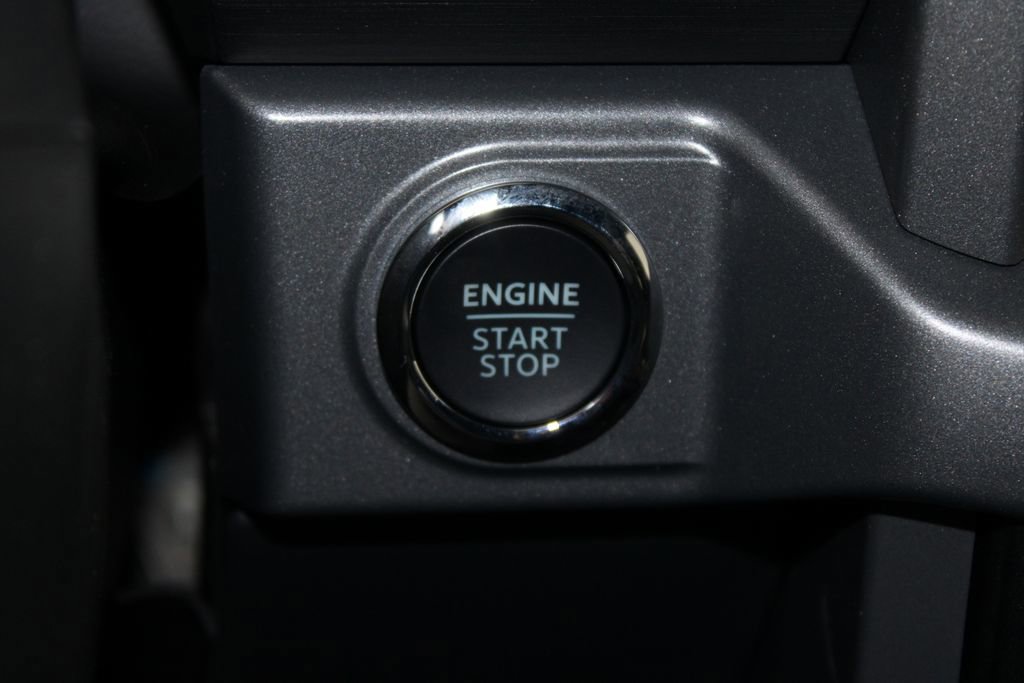 New 2026 Ford F150 XLT w/ Equipment Group 302A MID image 40