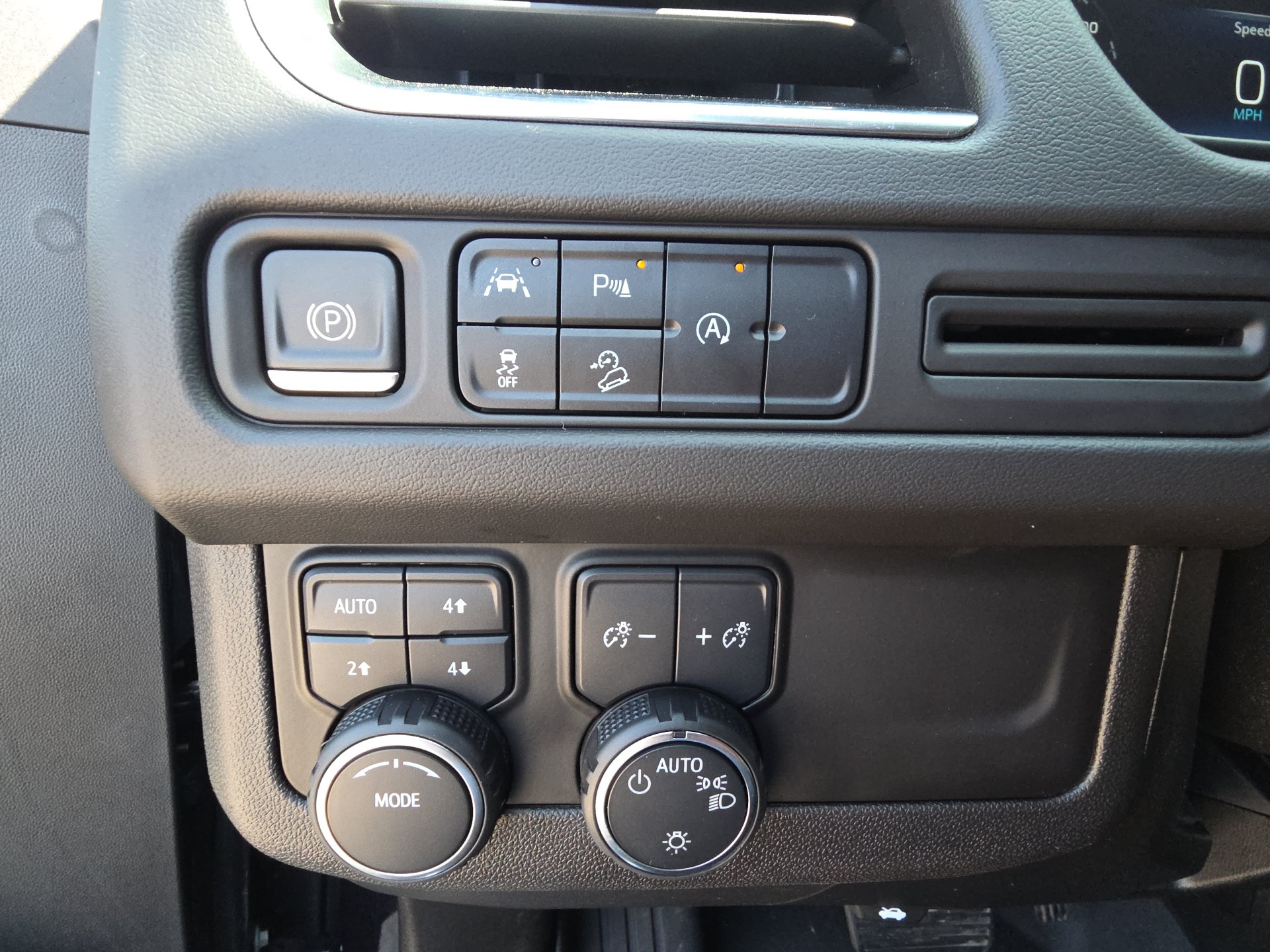 Used 2023 Chevrolet Tahoe Z71 AWD/4WD image 20