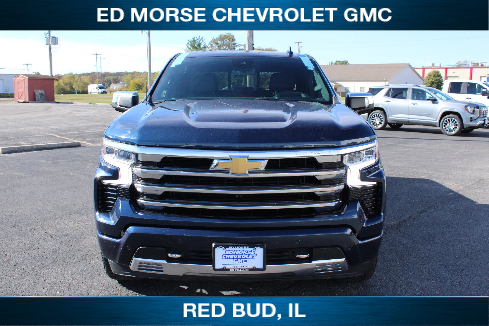 Used 2023 Chevrolet Silverado 1500 High Country w/ High Country Premium Package image 3