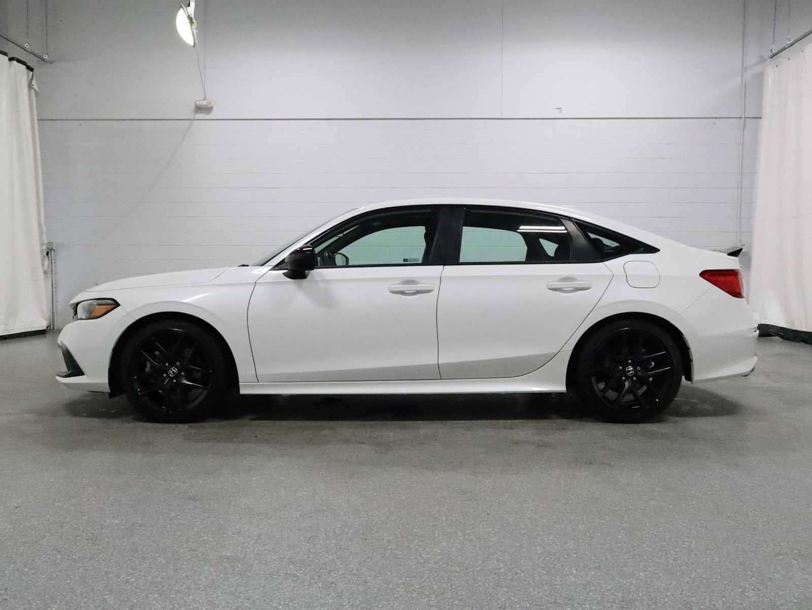 Used 2024 Honda Civic Si image 2