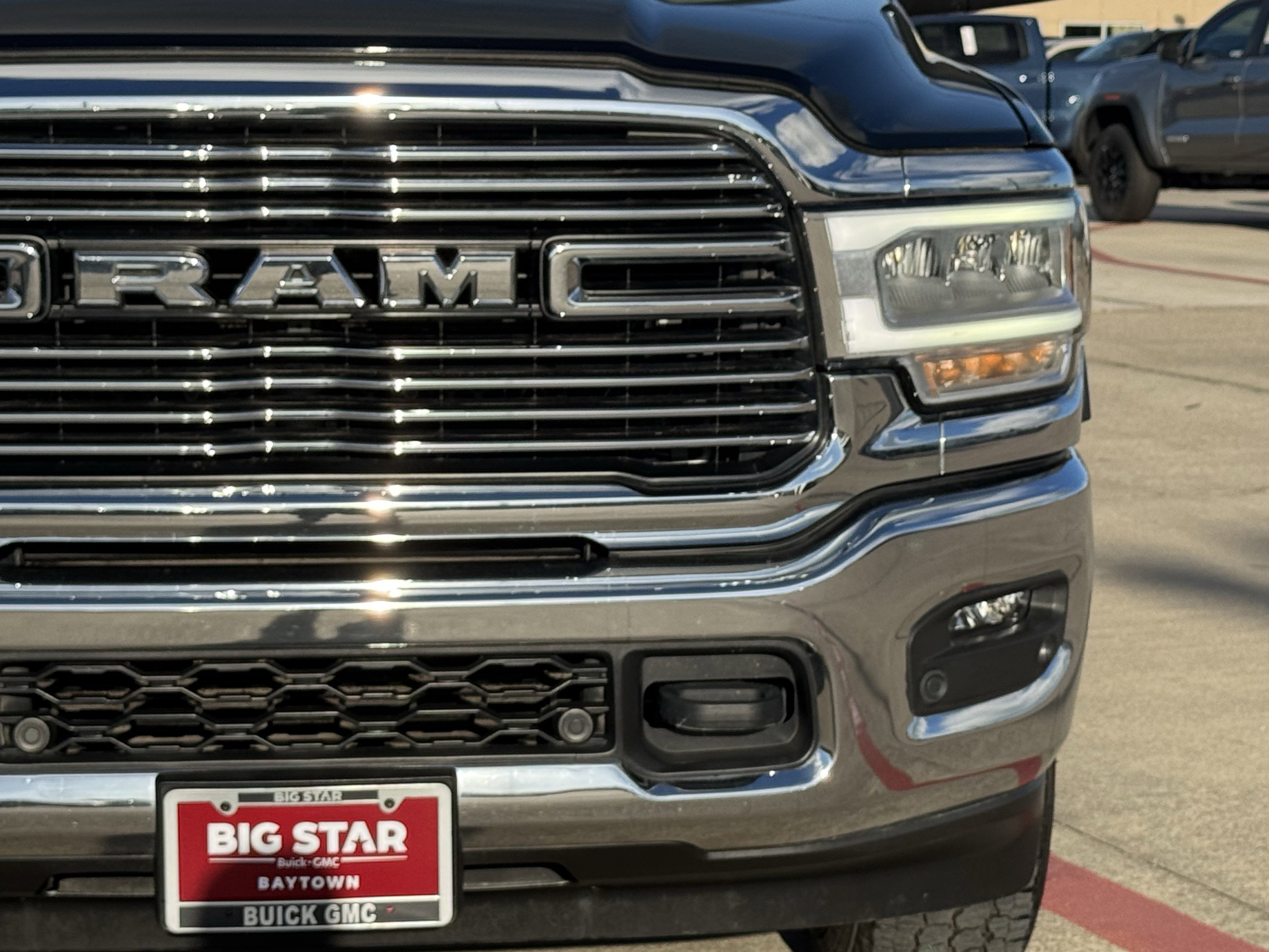 Used 2021 RAM 2500 Laramie AWD/4WD image 5