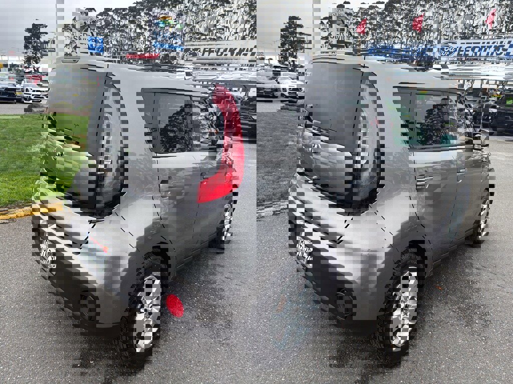 Used 2018 Kia Soul w/ Option Group 020 image 5