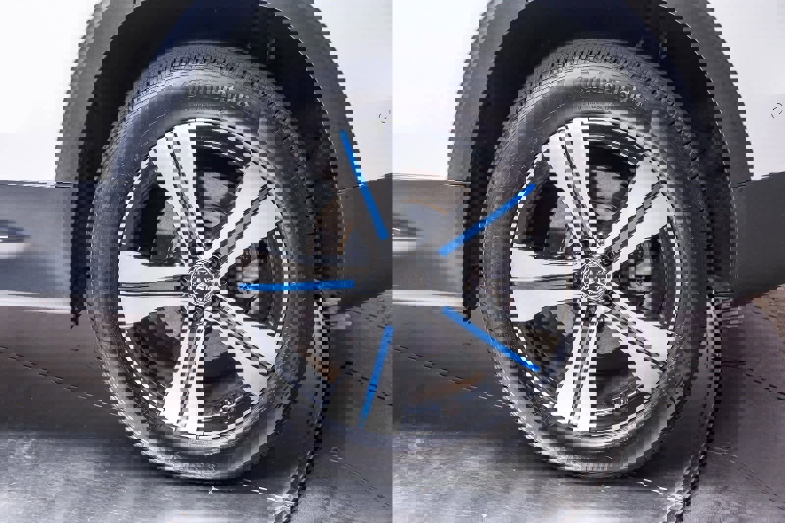 Certified 2022 Mercedes-Benz EQB 300 4MATIC image 9