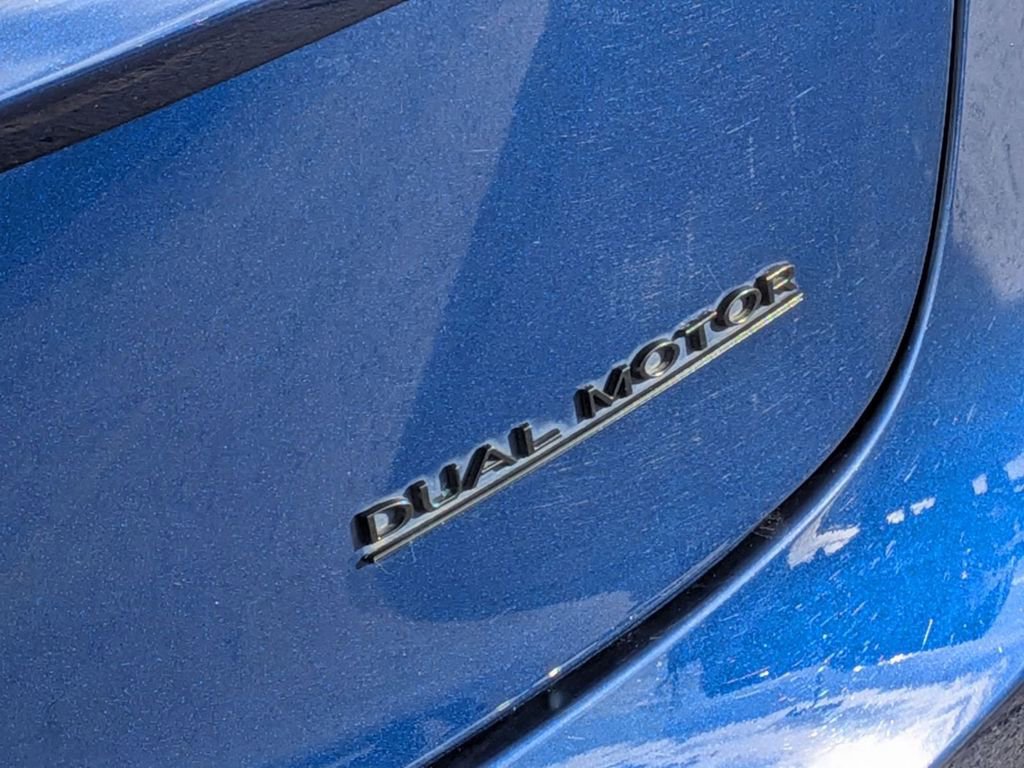 Used 2018 Tesla Model 3 Long Range image 11