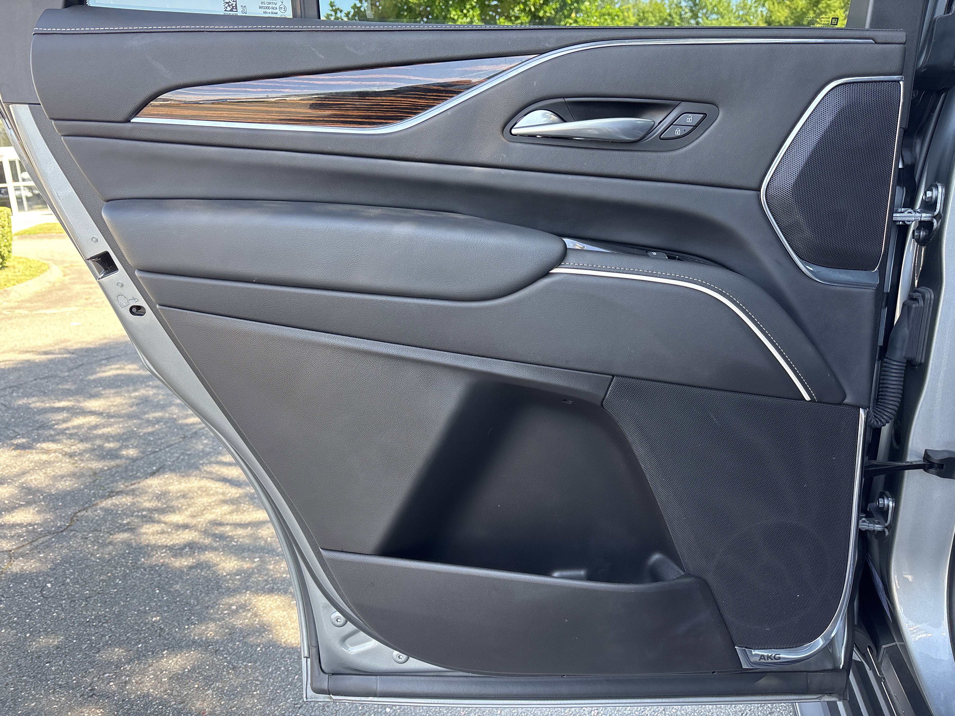 Used 2024 Cadillac Escalade Premium Luxury w/ LPO, Floor Liner Package image 29