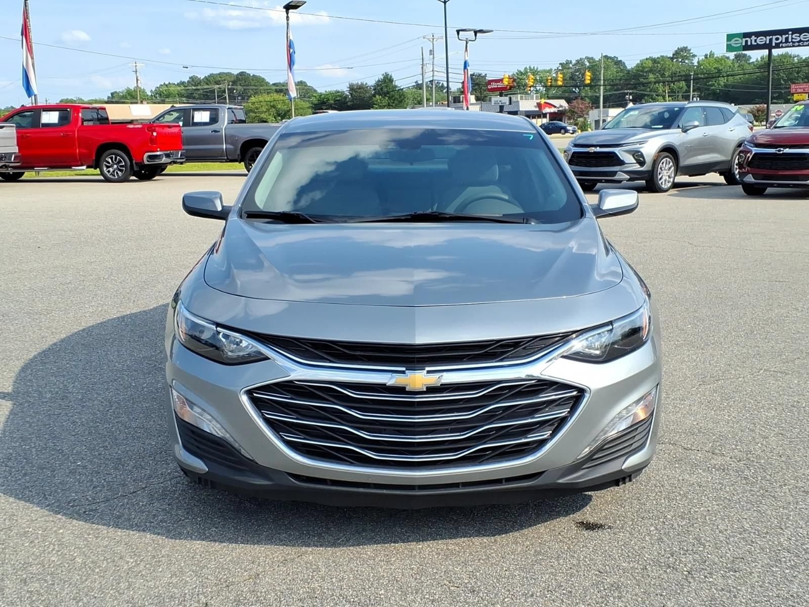 Used 2024 Chevrolet Malibu LT FWD image 8