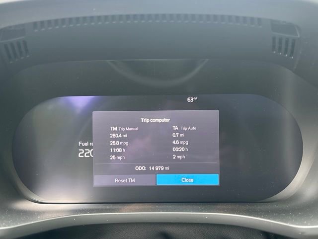 Used 2024 Volvo XC60 B5 Plus w/ Protection Package Premier AWD/4WD image 18