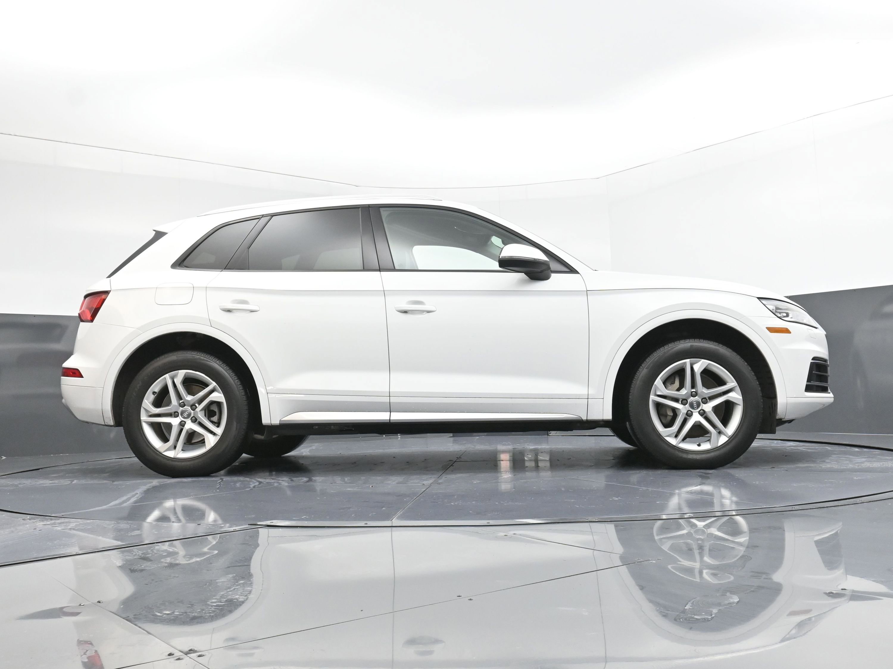 Used 2018 Audi Q5 2.0T Premium image 26