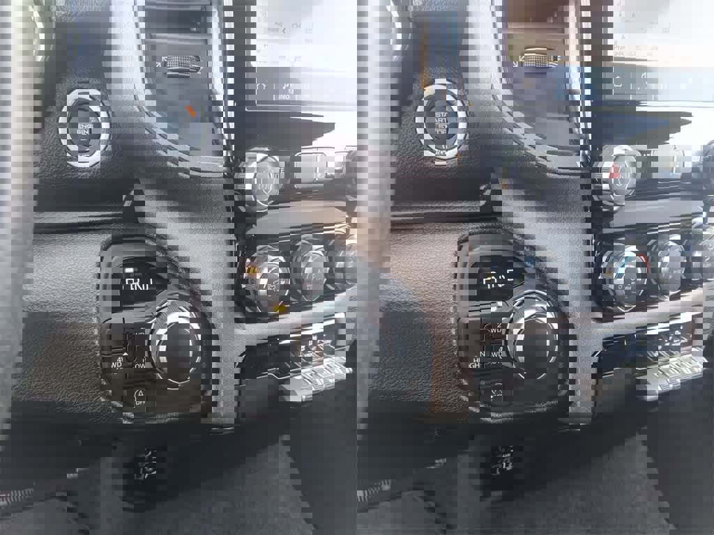 Used 2025 RAM 1500 Tradesman w/ Night Edition image 19