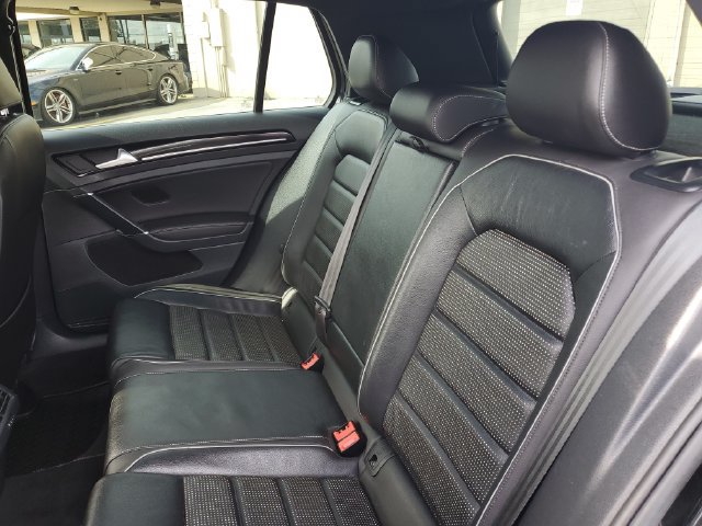 Used 2019 Volkswagen Golf R 4-Door AWD/4WD image 25