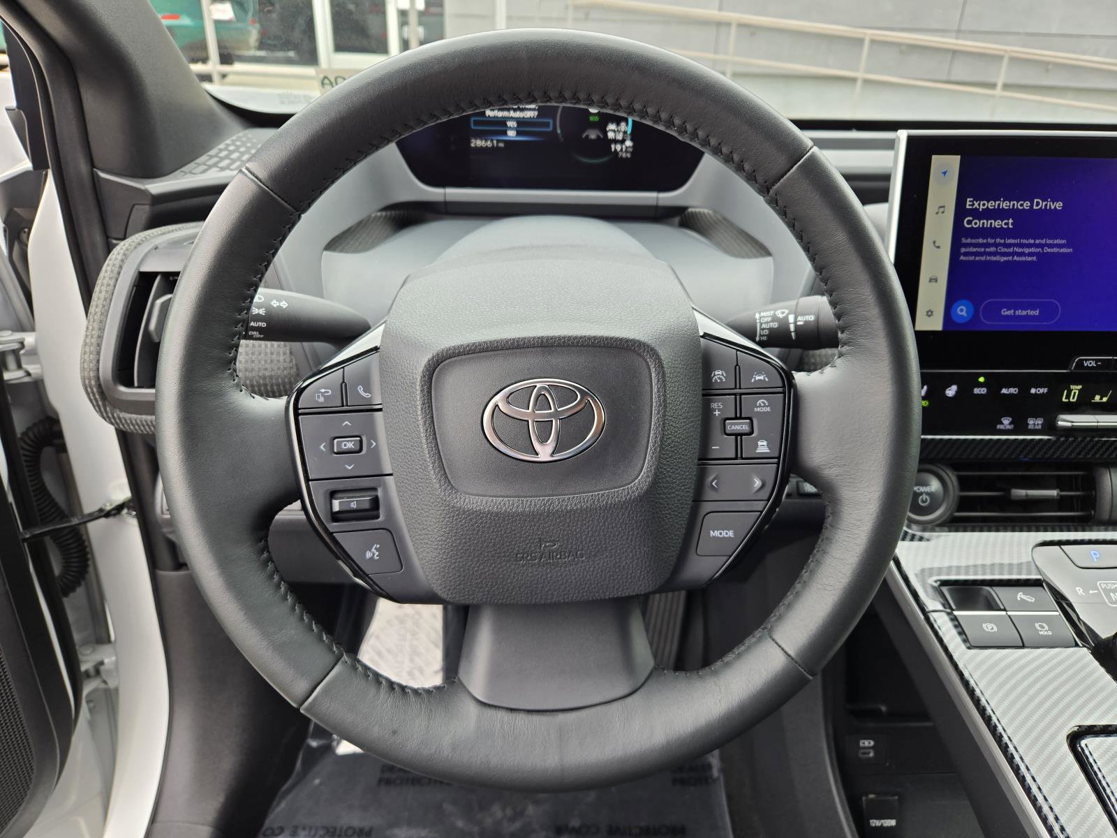 Used 2024 Toyota bZ4X FWD image 14