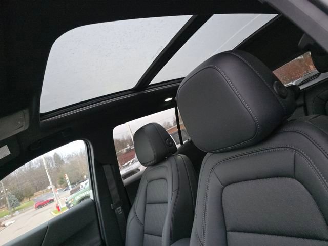 New 2026 Chevrolet Equinox LT w/ Convenience Package II image 4