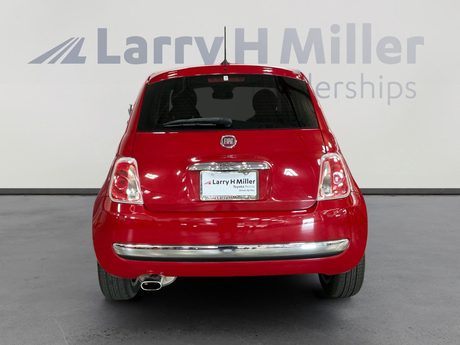 Used 2013 FIAT 500 Lounge image 4