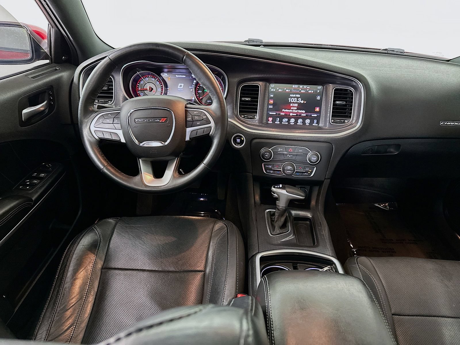 Used 2015 Dodge Charger SXT w/ AWD Plus Group image 28