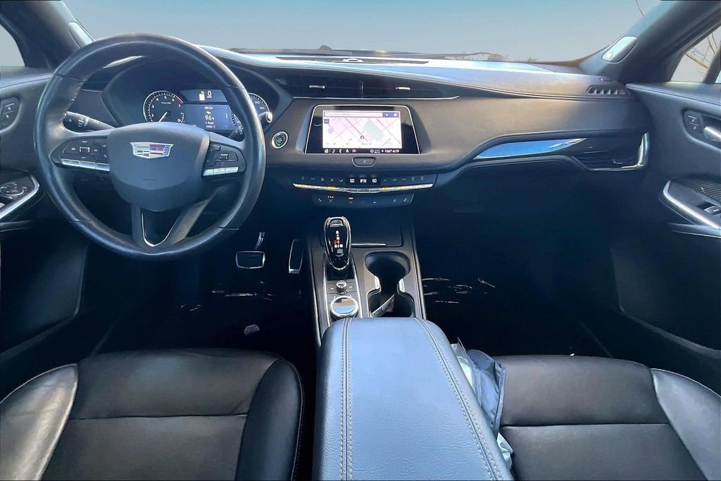 Used 2022 Cadillac XT4 Sport w/ Comfort Package image 16