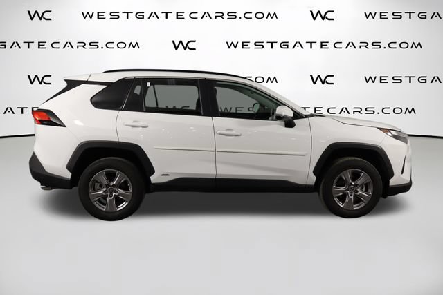 Used 2024 Toyota RAV4 LE AWD/4WD image 41