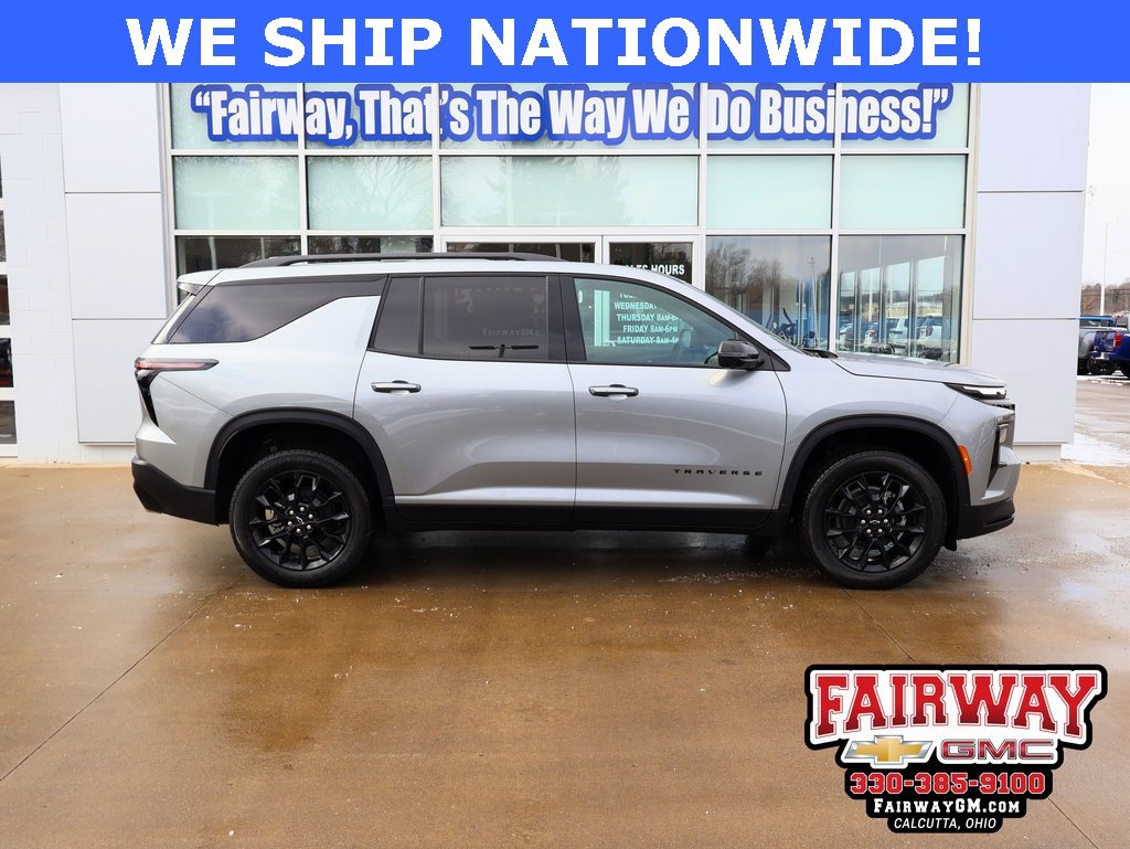 New 2026 Chevrolet Traverse LT image 1