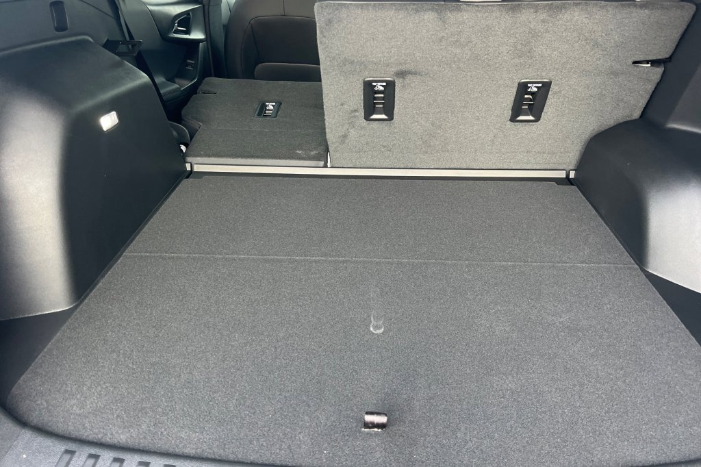 New 2026 Chevrolet Equinox LT w/ Convenience Package II image 12