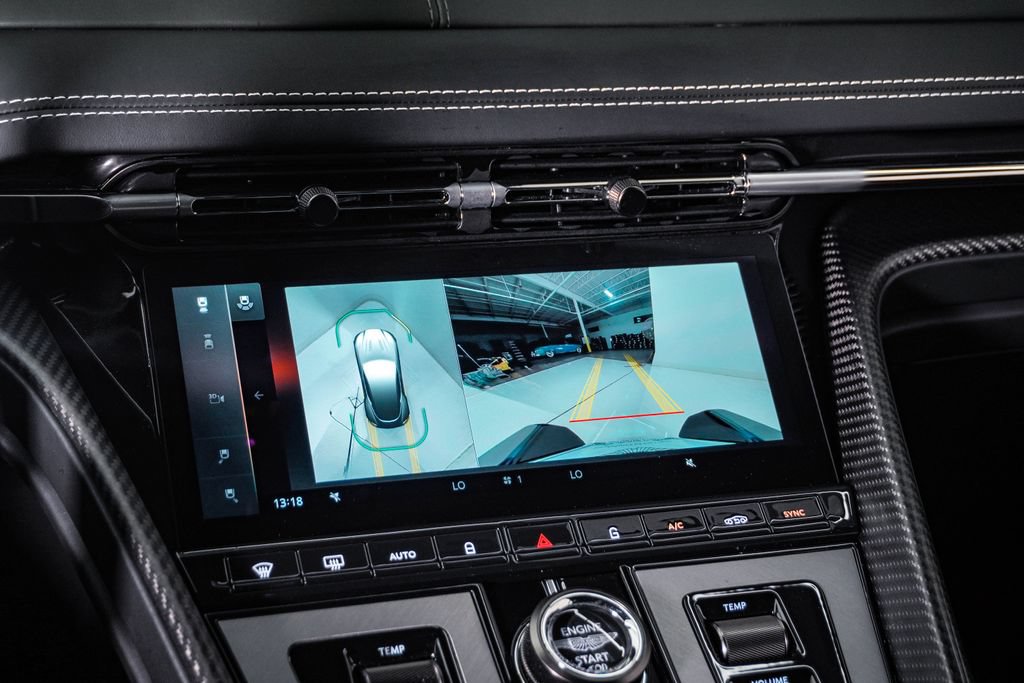 Used 2024 Aston Martin DB12 Coupe RWD image 29