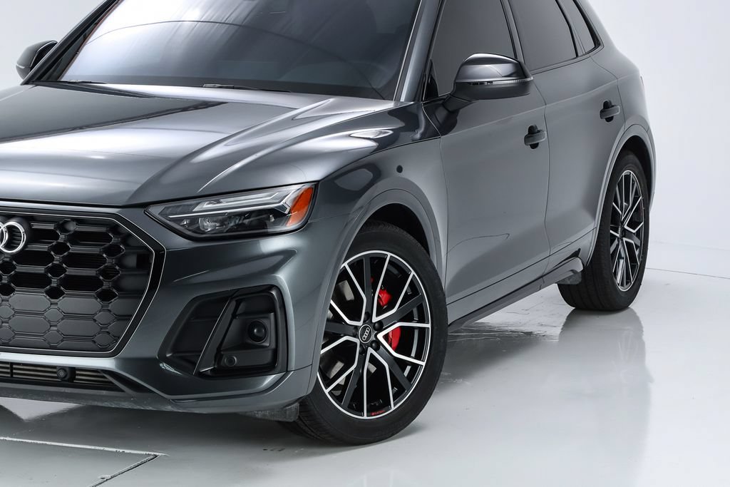 Used 2023 Audi SQ5 Premium Plus w/ Premium Plus Package AWD/4WD image 4