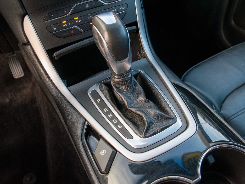 Used 2016 Ford Edge SEL w/ Equipment Group 201A image 22