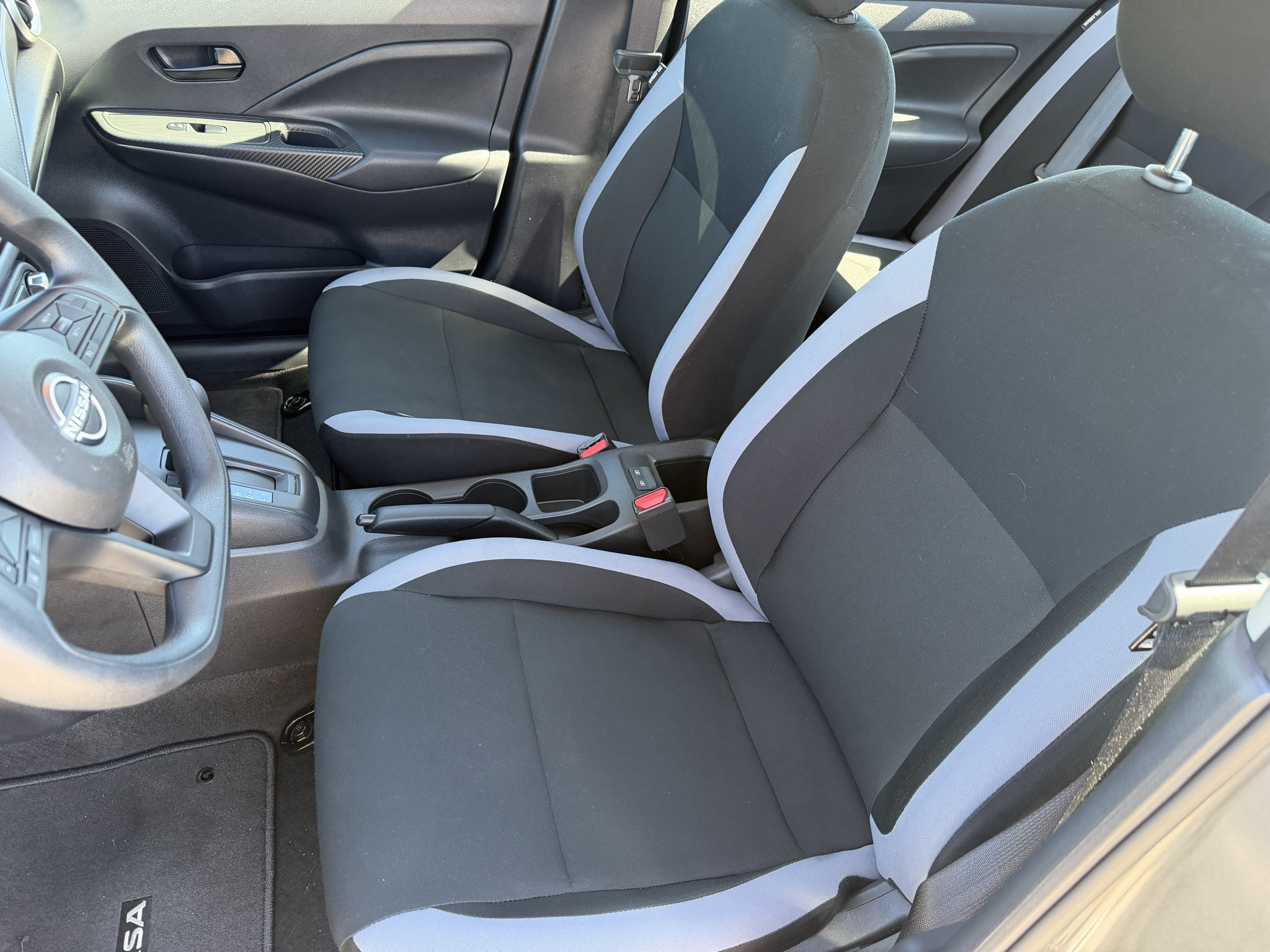 Used 2025 Nissan Versa S w/ Trunk Package FWD image 15