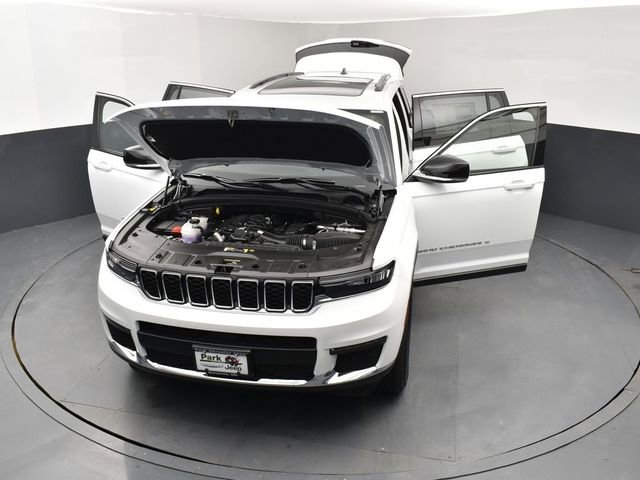 New 2025 Jeep Grand Cherokee L Limited w/ Trailer Tow Package image 26