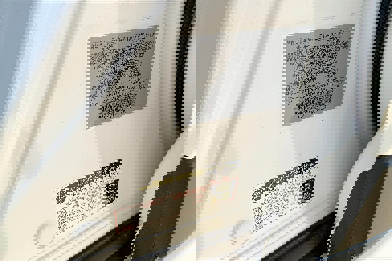 Certified 2025 Nissan Kicks SR image 17