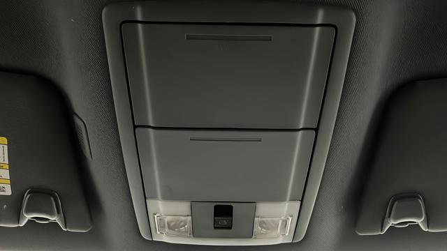 Used 2013 Ford F150 XLT w/ Luxury Equipment Group image 38