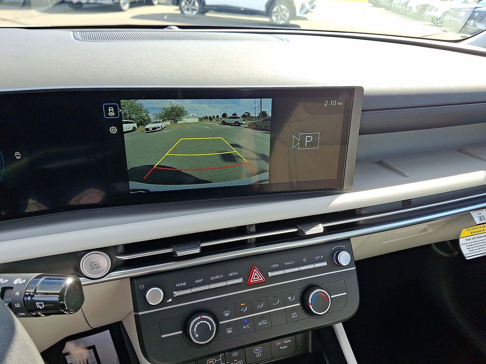 Used 2025 Hyundai Tucson SE image 21