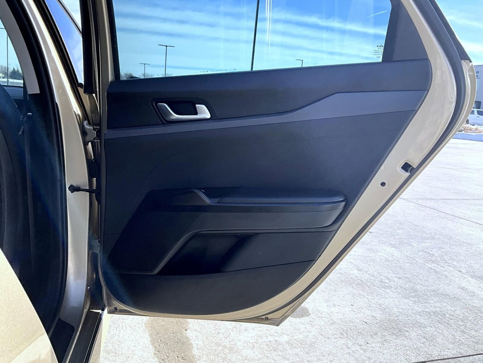 Used 2022 Kia K5 LXS image 21