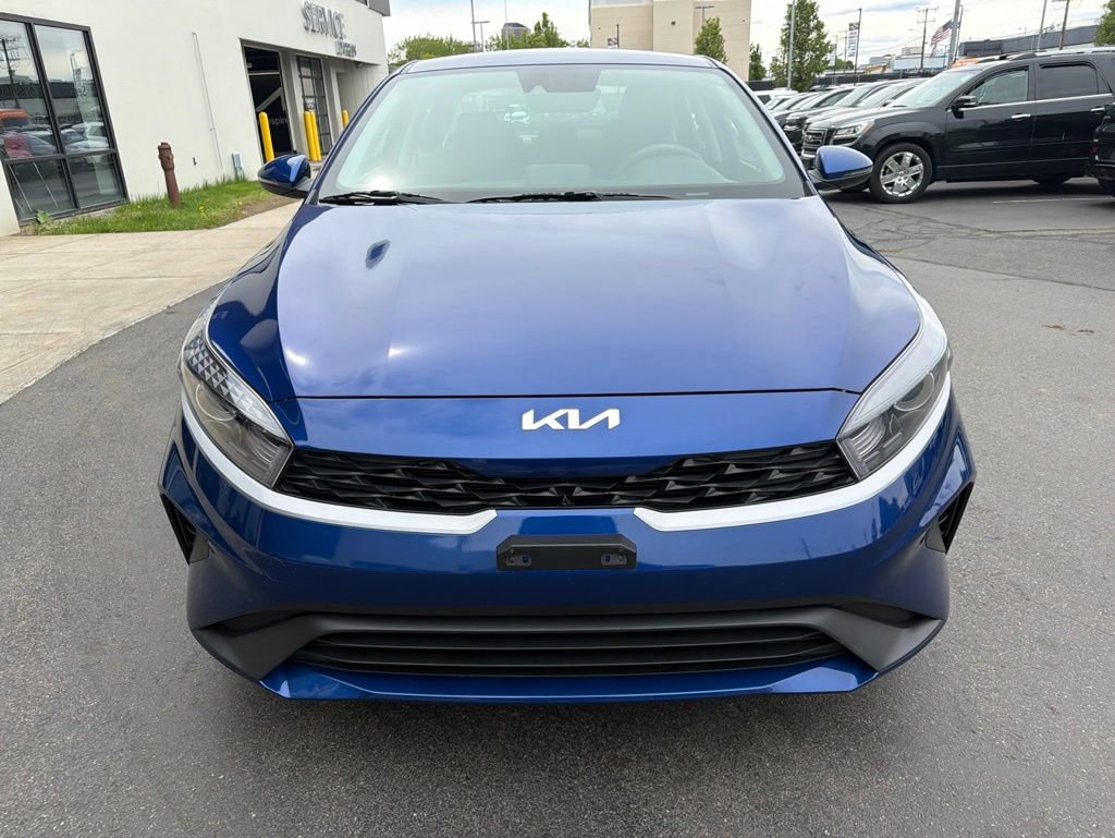 Certified 2023 Kia Forte LXS w/ LXS Technology Package FWD image 4