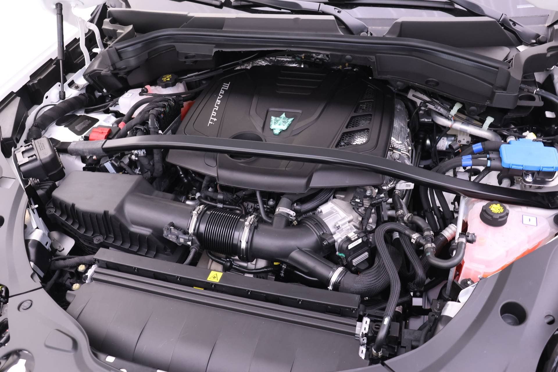 New 2025 Maserati Grecale Modena image 16