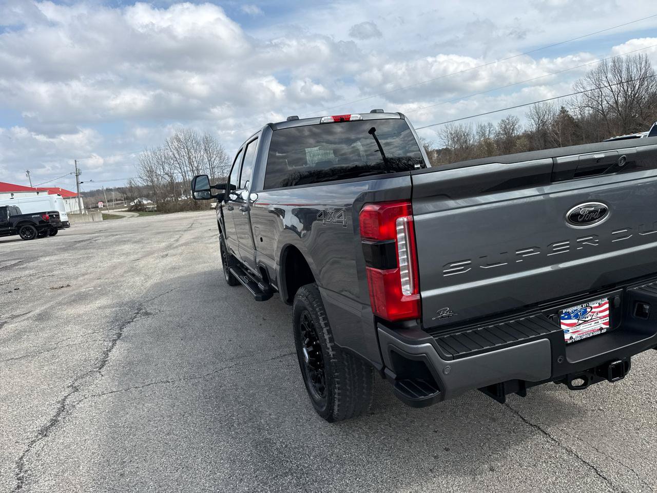 New 2026 Ford F250 XLT w/ XLT Premium Package AWD/4WD image 9